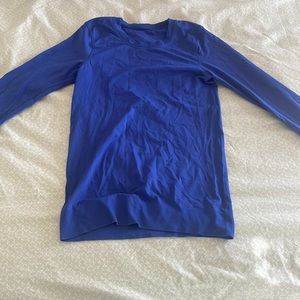 physic blue long sleeve swiftly tech lululemon size 2